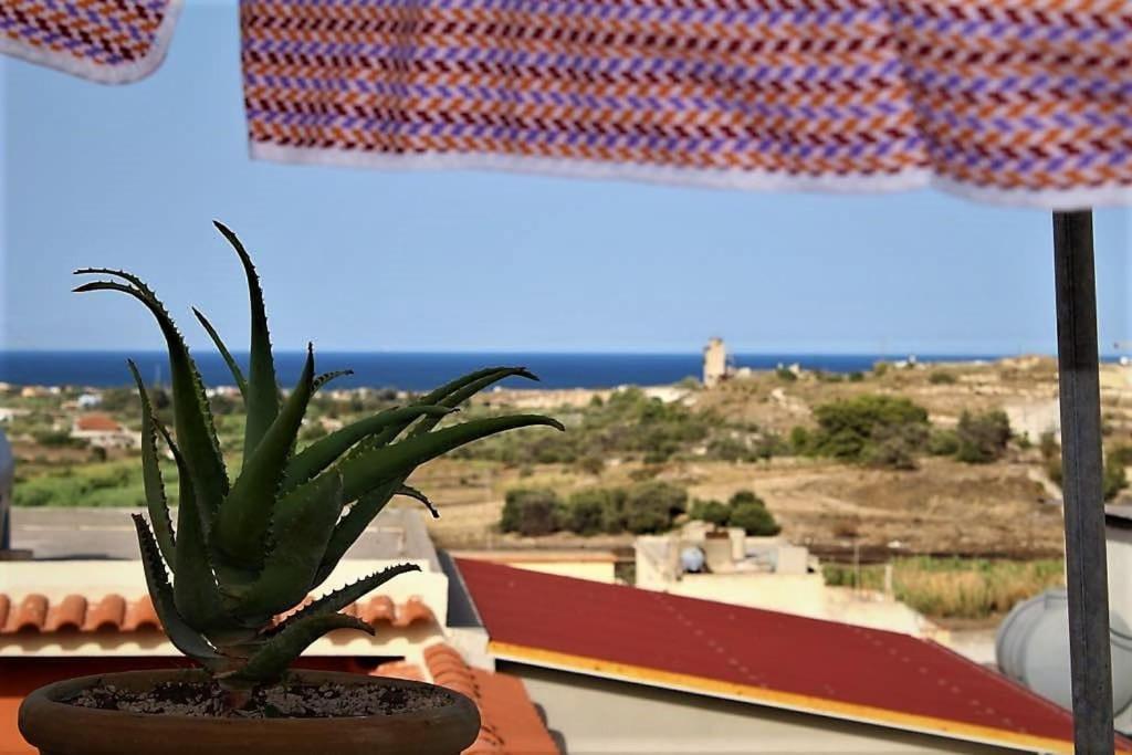 La Terrazza Di Mariel Lejlighed Pachino Eksteriør billede